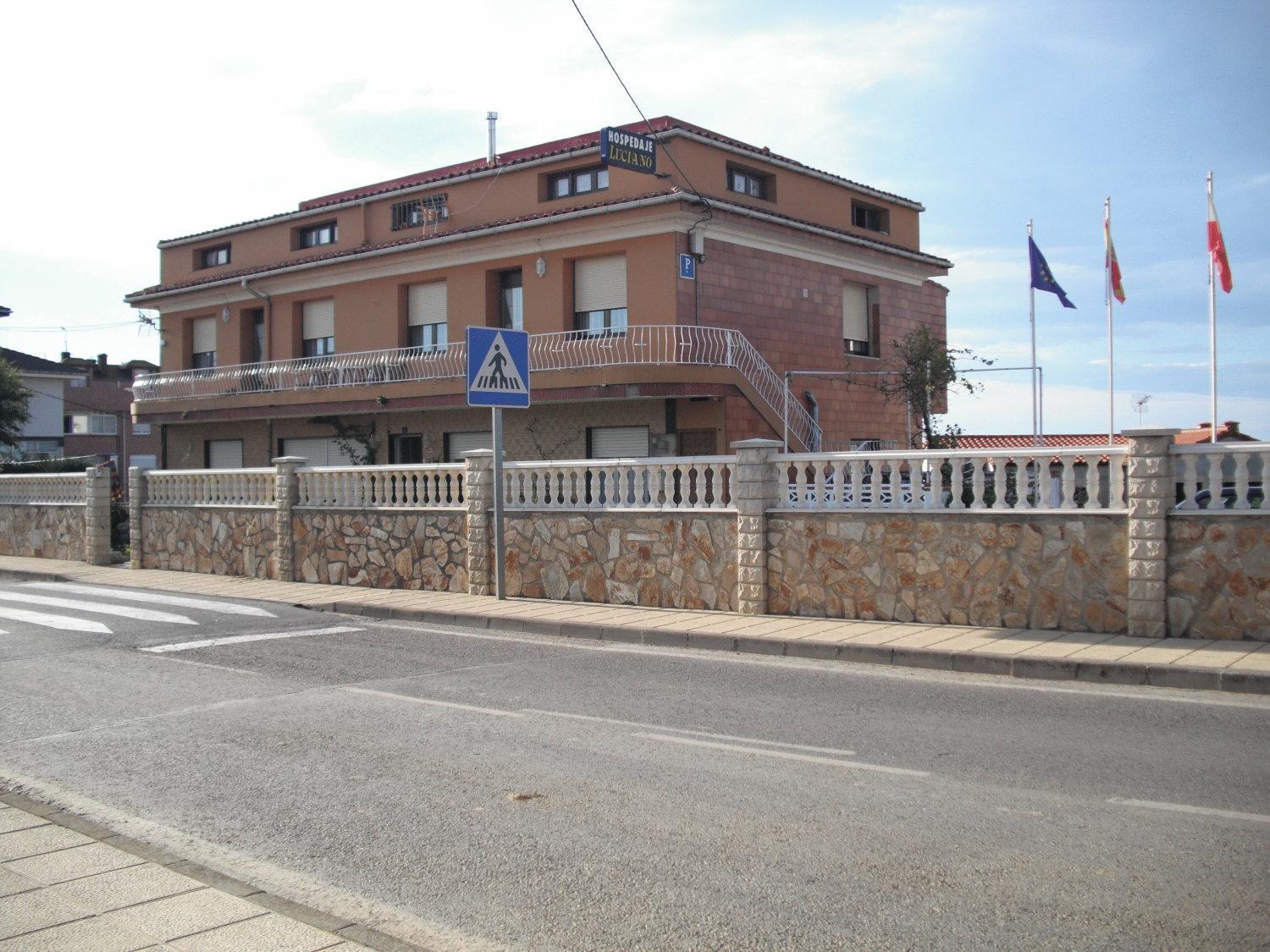 Hospedaje Luciano Suances Bagian luar foto